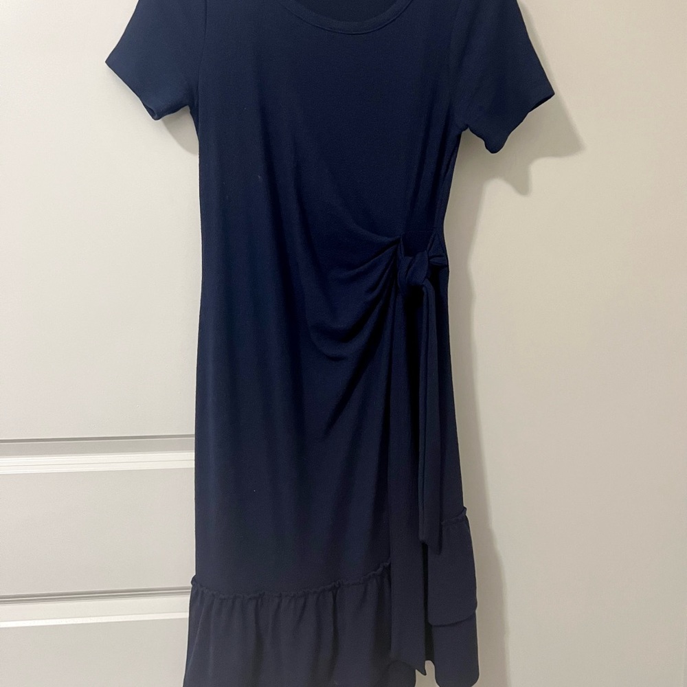 A Pea in the Pod Maternity dress size small in navy blue color. - Picture 13 of 16